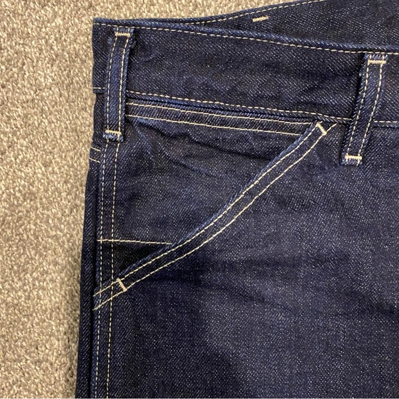 Uniqlo Men’s Jeans - Dark Blue - Picture 2 of 6